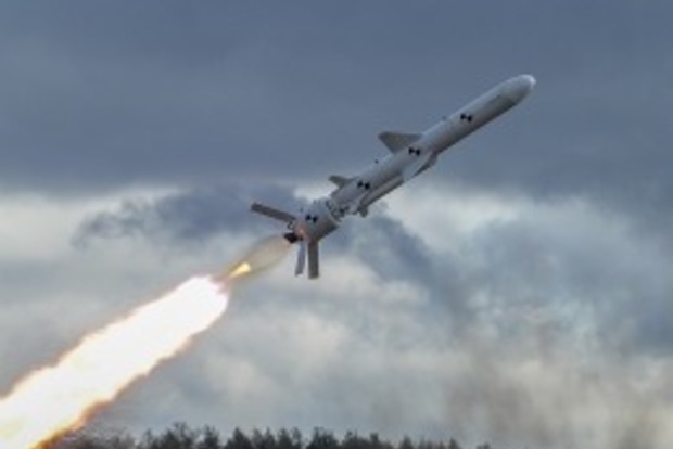 Прошли первые успешные испытания украинской крылатой ракеты – Турчинов