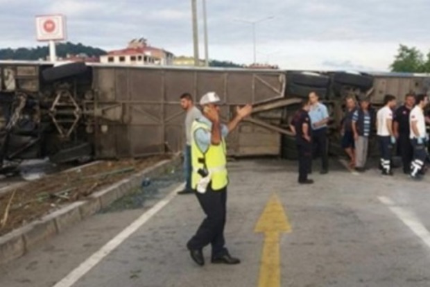 У Туреччині потрапив у ДТП автобус з дітьми з Грузії: 36 поранених