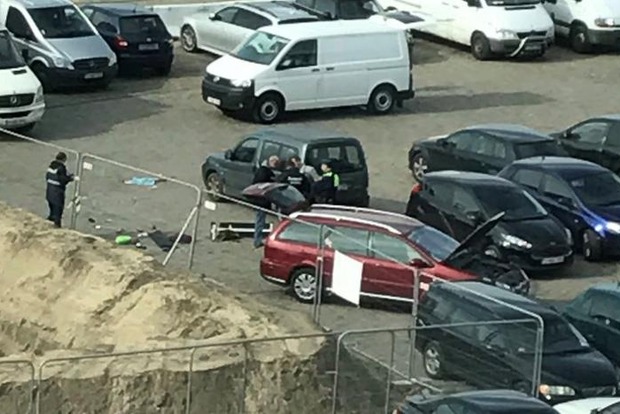 В Бельгии неизвестный пытался наехать автомобилем на пешеходов