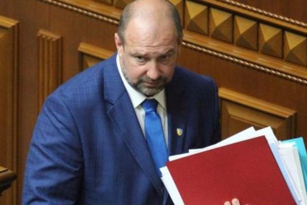Мельничук сравнил украинский парламент с чебуречной и вышел из коалиции