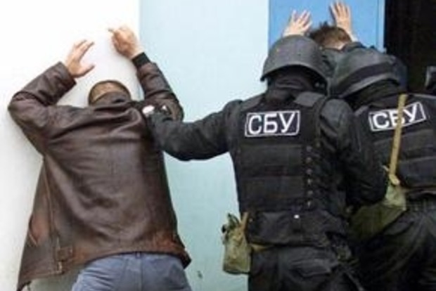 Винницкого шпиона, «сливавшего» государственные тайны боевикам, приговорили к 14 годам тюрьмы