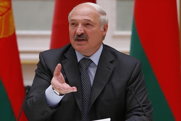 Лукашенко готов гарантировал безопасность полетов над Беларусью, но обмолвился