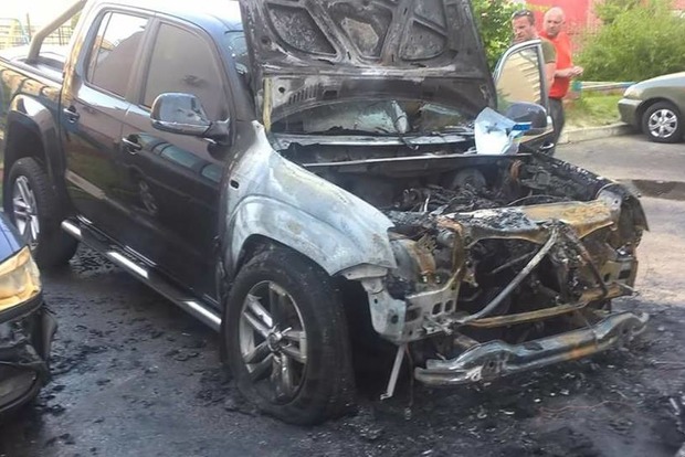 Поджог авто нардепа Лапина: опубликовано видео‍