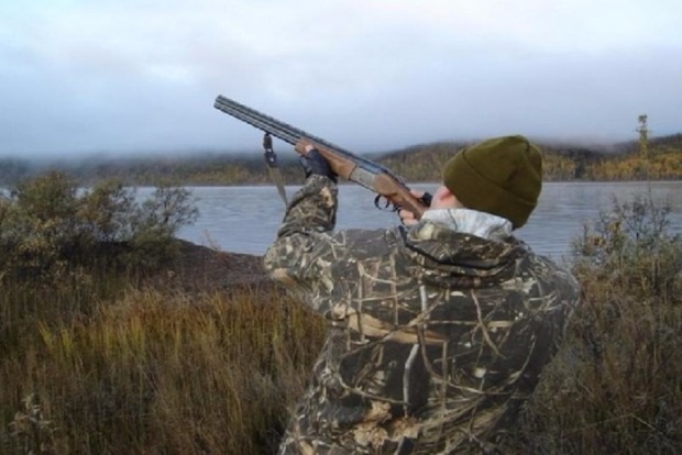 В Закарпатской области охотник случайно застрелил пенсионера