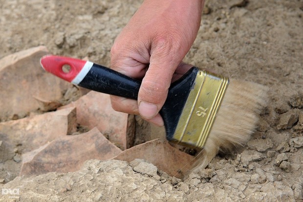 Археологи знайшли у Львові замкові стіни ХІV століття