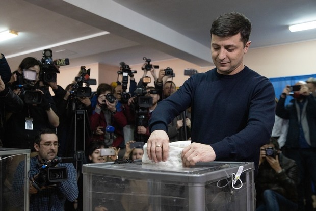Зеленський проголосував на виборах президента України