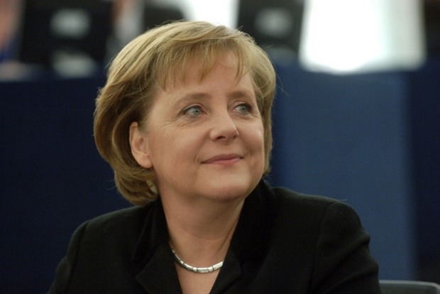Меркель призвала запретить паранджу в Германии