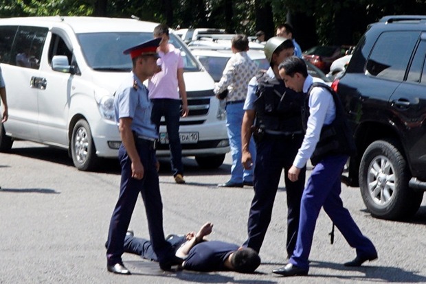Задержан второй подозреваемый в нападении в Алмате