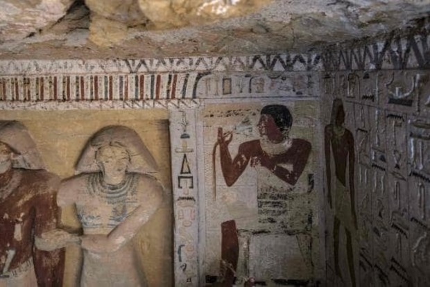 В Египте нашли не тронутую гробницу старше 4 тысяч лет