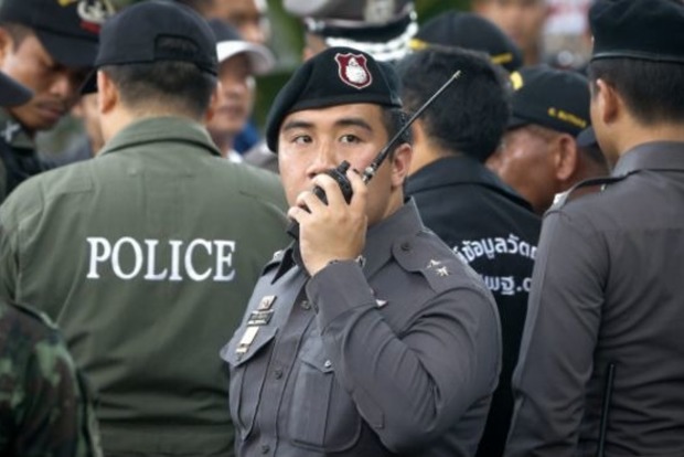 В Таиланде полиция охраняет деревню от призрака