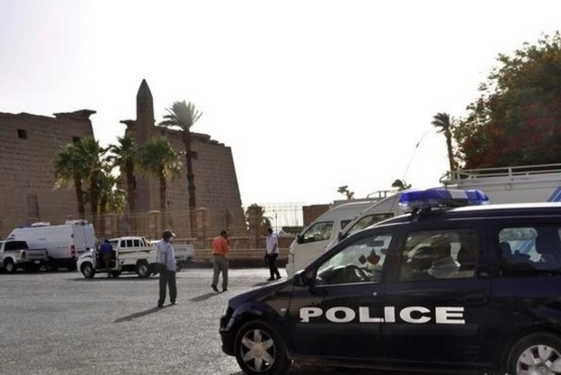 Під час нападу терористів на КПП в Єгипті вбито вісім поліцейських