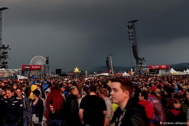 Число постраждалих на рок-фестивалі зросло до 80 осіб