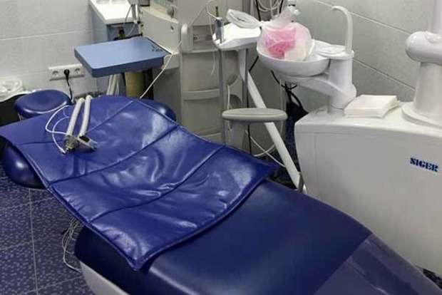 В Мариуполе 2-летний мальчик умер в кабинете у стоматолога