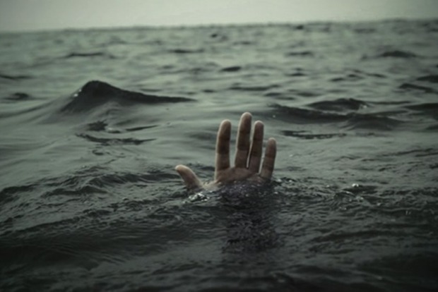 На Закарпатье в Тисе утонул 16-летний юноша, тело ищут четвертый день