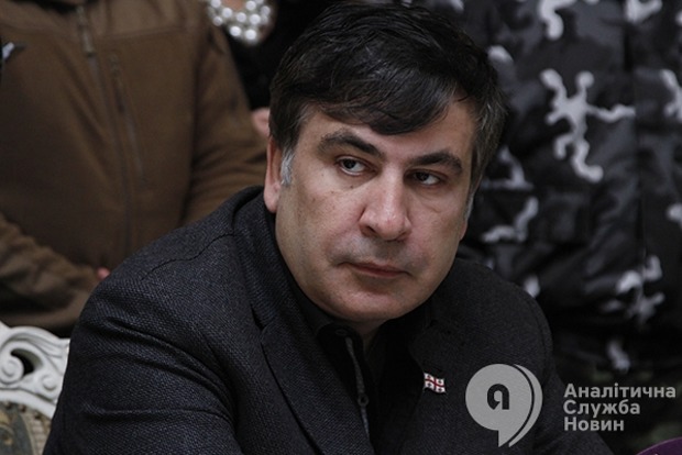 Порошенко уволит Саакашвили в среду, а планировал еще летом