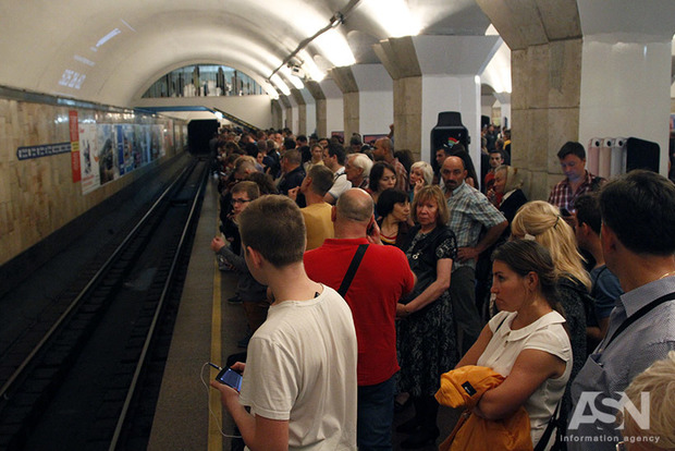 Киевсовет хочет предложить Раде отменить бесплатный проезд для депутатов