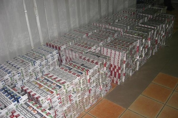 Из Донецка на подконтрольную Украине территорию везли 25 тыс. пачек сигарет