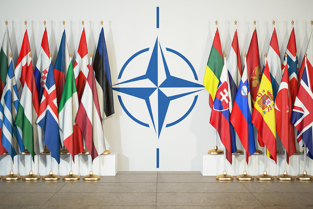 На России решили приостановить работу представительства при НАТО с 1 ноября