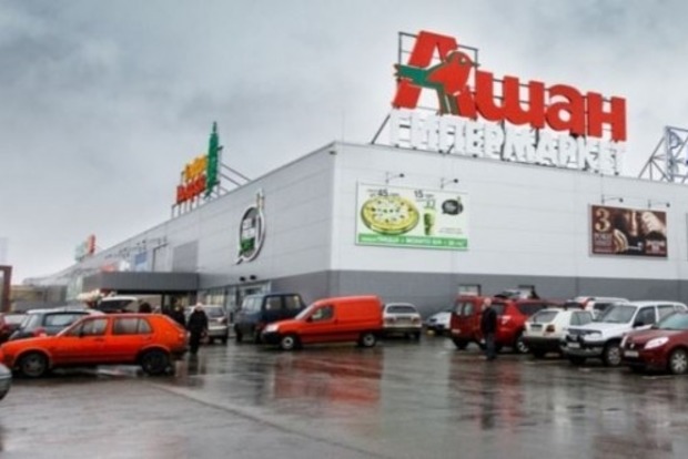 Прокуратура розбирається з представництвами Peugeot і «Ашан» в анексованому Криму