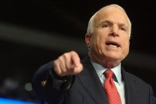 Маккейн попросил Керри сделать дело Савченко главным в повестке дня