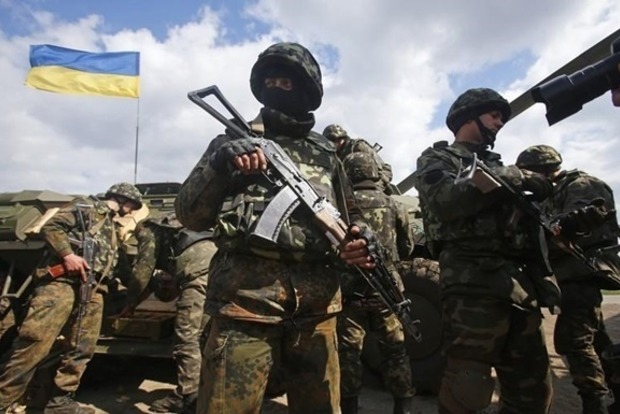 За прошедшие сутки в зоне АТО было ранено трое украинских военных