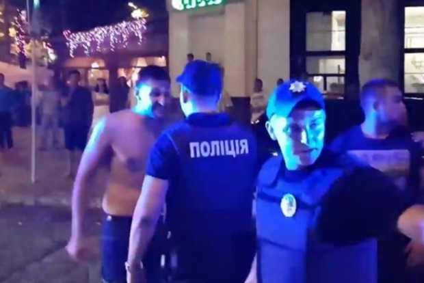 Участникам пьяного дебоша в Николаеве объявлено о подозрении