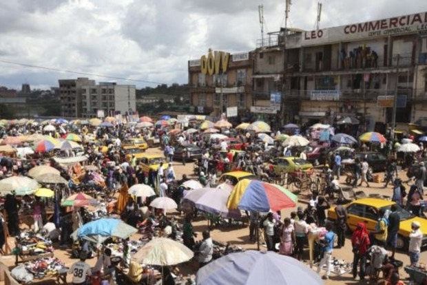 В Камеруне смертники подорвали себя на рынке: 12 погибших, около 50 раненых