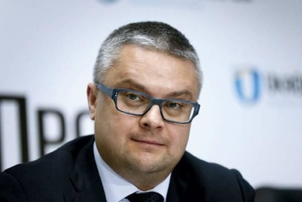Кабмин просит президента уволить главу Укроборонпрома  