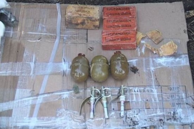 ﻿У Дніпропетровську знайдено схованку з вибухівкою