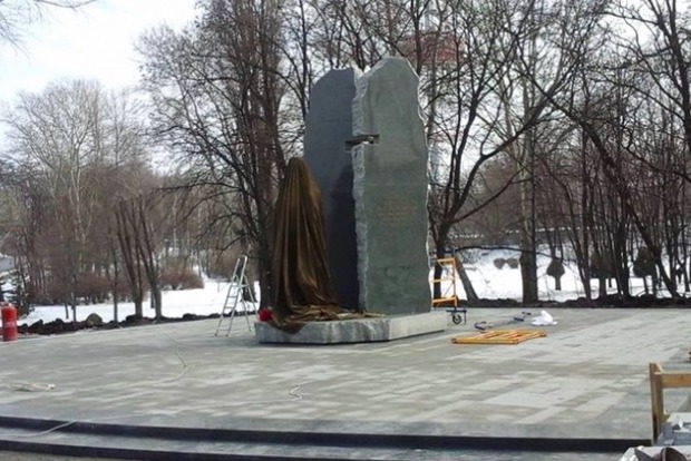 Кличко: 25 лютого у Києві відкриють пам'ятник Олені Телізі вартістю 8 млн грн