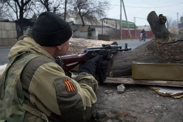 Боевики обстреливают жилые массивы в Авдеевке и Ясиноватой