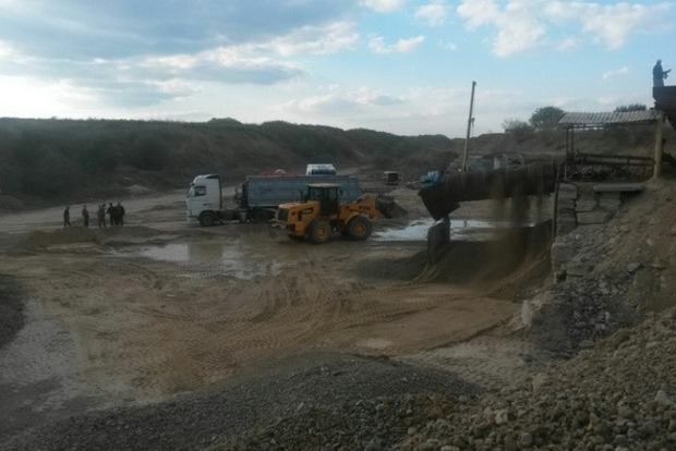 В Одеській області незаконно видобували пісок у промислових масштабах - СБУ