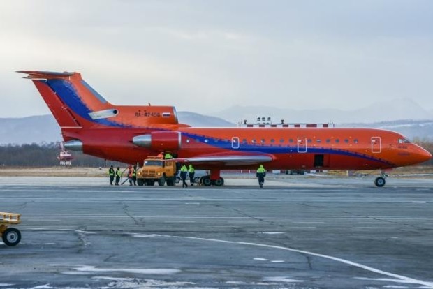 В Самаре пассажирский Як-42 совершил вынужденную посадку