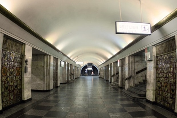 В час пик в Киеве закрылась одна из центральных станций метро