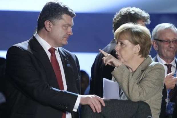 Меркель поговорила з Порошенком про звільнення заручників
