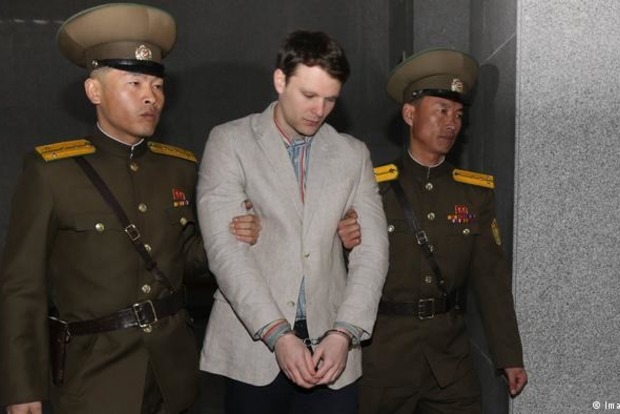 У КНДР звільнили американського студента, засудженого до 15 років каторги