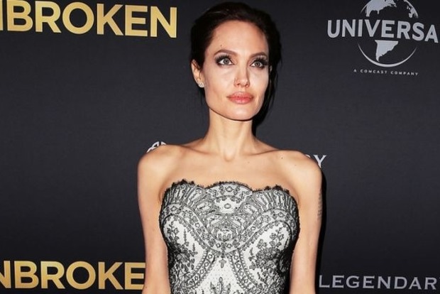 Анджелина Джоли весит меньше 11-летней дочери