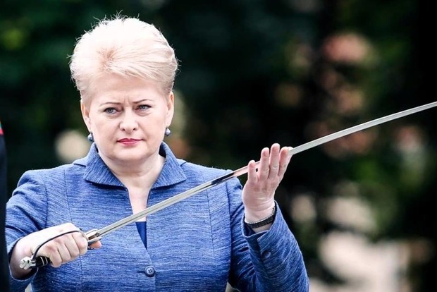 Президент Литви закликала країну бути готовою до нападу Росії