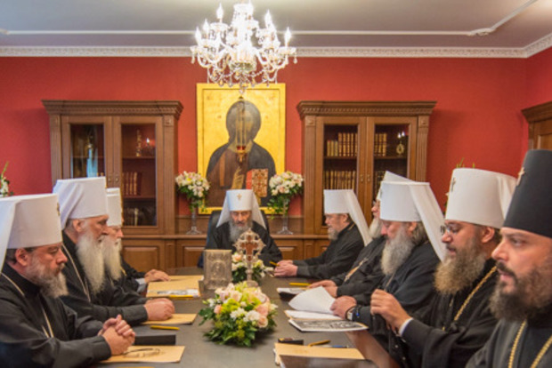 Московський патріархат вимагає екзархів Варфоломія покинути Україну