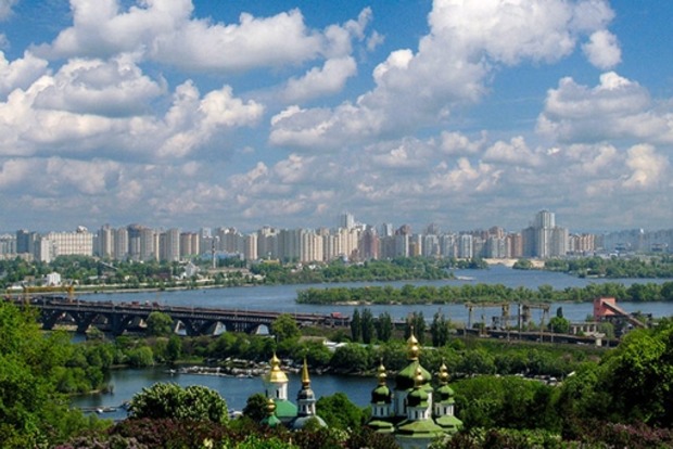 Спека в Києві б'є рекорди