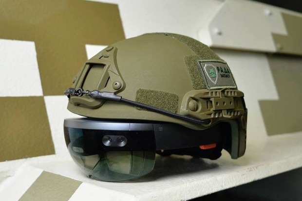 В Украине придумали умный шлем для танкистов