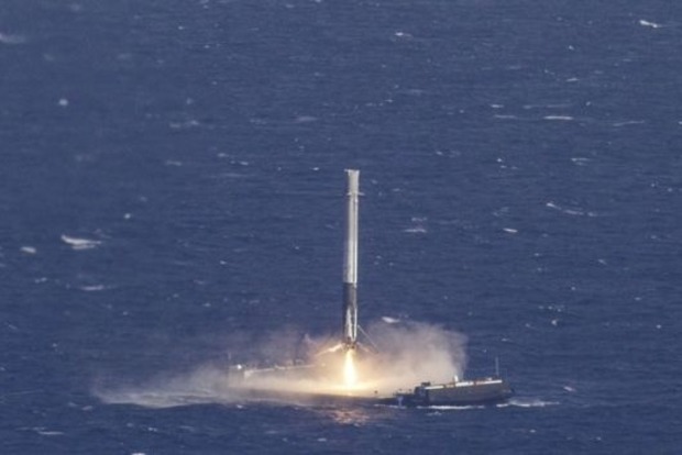 Ілон Маск тепер хоче злітати в космос двічі за добу. Опубліковано відео вдалого польоту Falcon 9