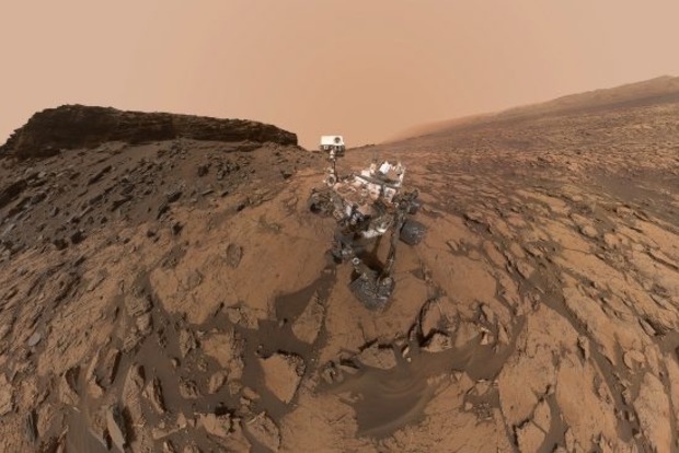 Марсоход Curiosity начал новое исследование на Красной планете