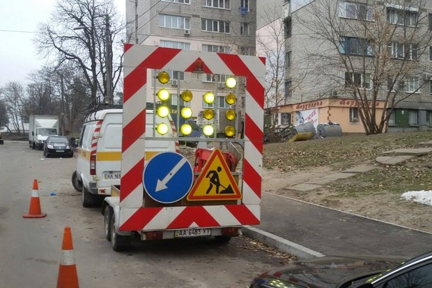 В Киеве на ремонт дворов выделят 100 млн грн
