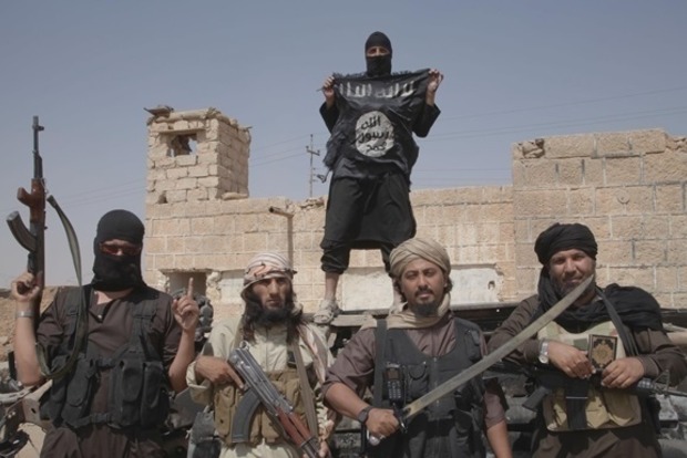 Боевики ИГИЛ казнили 175 человек