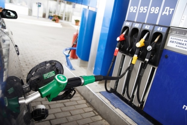 ﻿Грозит ли украинцам дешевый бензин