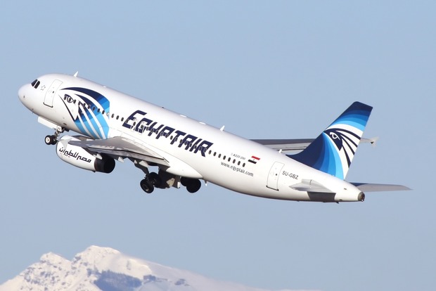 ﻿У Єгипті відновили дані «чорних скриньок» літака EgyptAir, який зазнав краху 