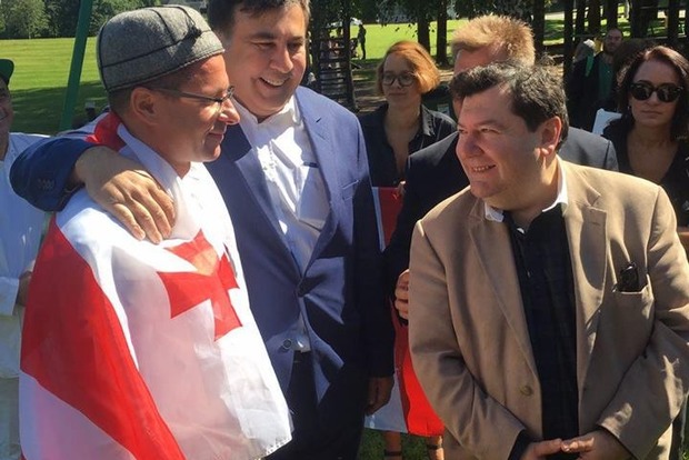 Неуловимый Саакашвили из Польши десантировался в Литву