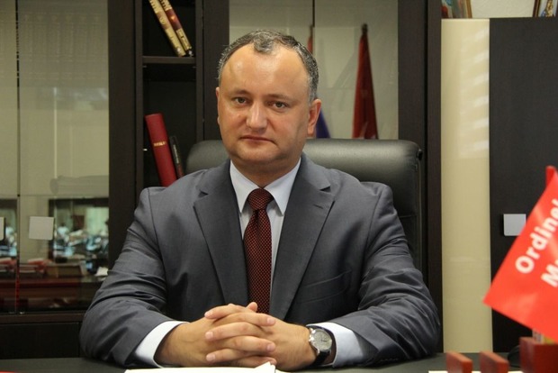 В Молдове приостановили полномочия пророссийского президента Додона‍