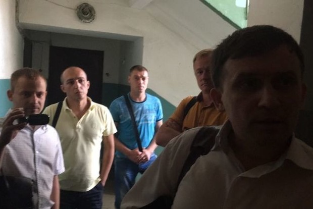 СБУ вновь обыскивает офис издания Страна.ua